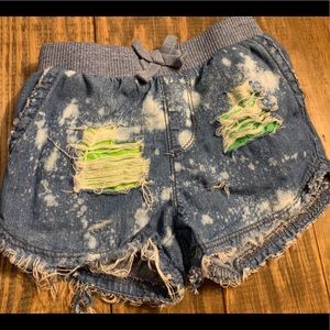 Lime distressed shorts